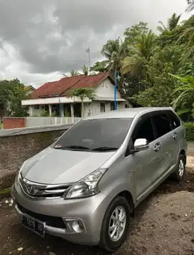 Avanza tahun 2012