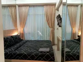 disewakan apartemen harian Treepark City Cikokol