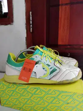 SEPATU FUTSAL ORTUSEIGHT JOGOSALA BBS 4.0