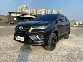 Toyota Fortuner 2.4 VRZ GR Sport 4x2 Facelift Diesel AT 2021Istimewa