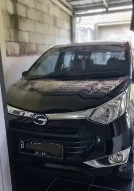 Daihatsu Sigra 2017 Black/Hitam