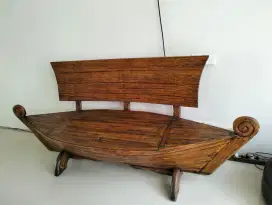 Kursi Antiq Kayu model kapal