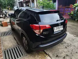 Honda HRV HR-V E CVT Matic AT Tahun 2018 Hitam , 2019