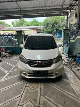 Honda Freed E Psd 2012