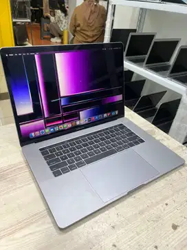 MACBOOK PRO 2017 15 INCHI 16/2TB GB CORE I7 DUAL VGA SECOND ORIGINAL