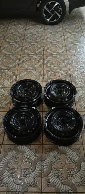 Di Jual Murah BU cepat Velg ORI Daihatsu Sigra R14