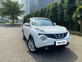 Nissan Juke 1.5 Bensin-AT 2013 Putih /