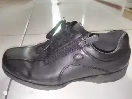 Sepatu Yonex resleting
