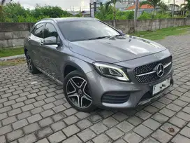 MERCEDES BENZ GLA200 AMG THN 2017 FACELIFE MOBIL SUPER