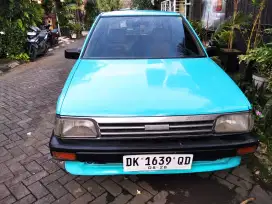 Starlet kotak 1987 mulus