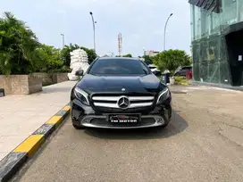 Mercedes-Benz GLA200 URBAN 1.6 AT 2014 // 2015 TERMURAH PAJAK PANJANG