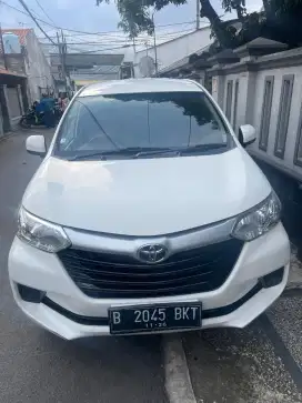 Dijual cepat mobil avanza E matic