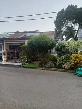 Disewakan Rumah Di Graha Raya Hanya 3 Menit Ke Pintu Tol Parigi