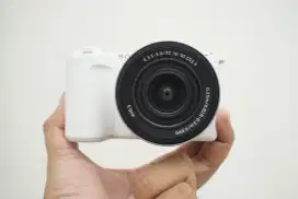 SONY ZV-E10 Mark II ZVE10 II VLOG KAMERA ZVE 10 Ii Mirrorless Camera