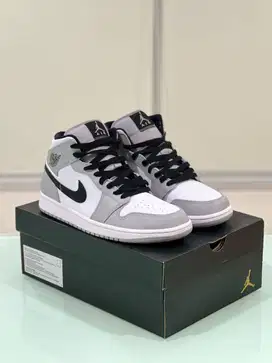 SPECIAL Ori Authentic Nike Air Jordan 1 Mid Light Smoke Grey