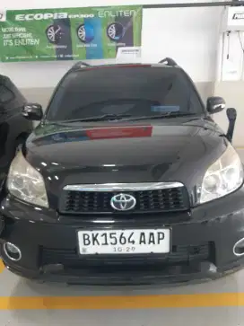 Toyota Rush 1,5 G Hitam AT 2014