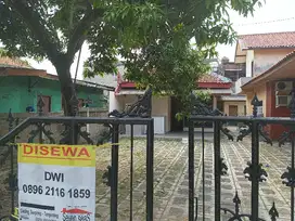 Di Kontrakan rumah di Tangerang Kota