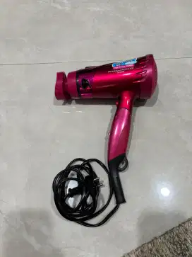 Tescom hair dyer