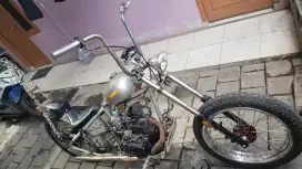 Dijual cepat motor custom GL PRO