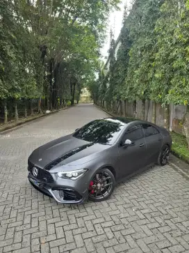 Mercy cla 45s AMG ATPM Full Option 2022 / 2023 A/T Hitam Wrap Grey