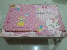 Meja lipat kayu anak pink