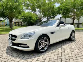 SLK200 CGI 2011 SLK200 2011 SLK 200 2011 putih SLK R172 SLK  AMG MERCY