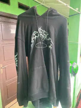 Hoodie MRJN hitam