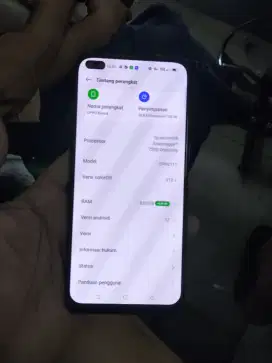 Oppo Reno 4 RAM 8/128 kondisi normal semua kelengkapan HP casan doang