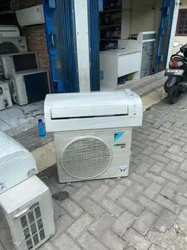 Ac second Daikin inverter 3/4 inverter gress full original