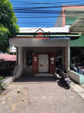 Ruko plus Rumah Pinggir Jalan Raya Solo Kota 1.5 Lt Strategis