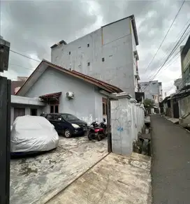 Kost 8 Pintu Full isi Investasi Murah di Kebon Kacang Menteng Jakpus