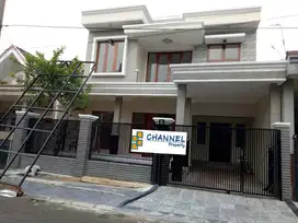 Di jual rumah di anggrek loka Bsd, vn