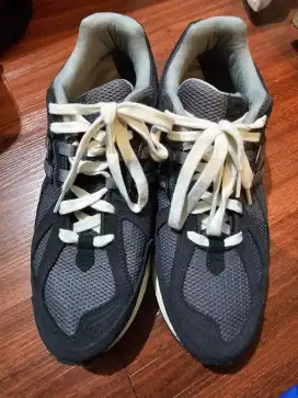 Sepatu new balance 1906 no 43