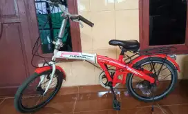 Dijual sepedah lipat seken