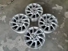 Jual cepat Velg Agya Original 2024