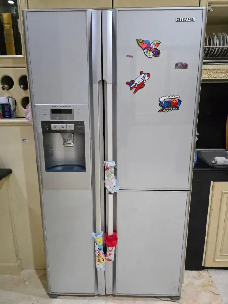 Service kulkas,freezer,chiler,ice maker, side by side,dll