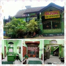 Dijual rumah strategis