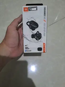 TWS JBL Endurance Race