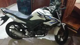 Cbr 150R putih 2013