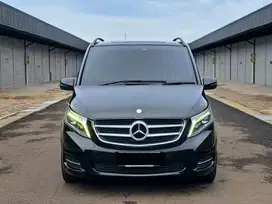 Mercedes-Benz V220D 2016