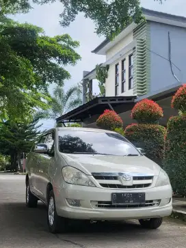 Innova V Matic 2005
Km 130rb
Silver Metalic