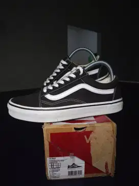 sepatu vans old skool