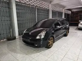 Nissan Grand Livina Ultimate