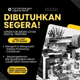 Operator mesin digital