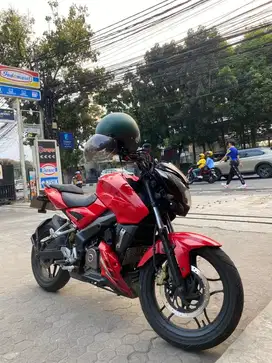 Dijual Kawasaki Pulsar 200ns 2014