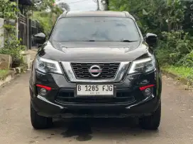 TERMURAH Nissan Terra VL AT 2018