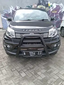 Terios R Adventure 1.5 manual tangan pertama dari baru