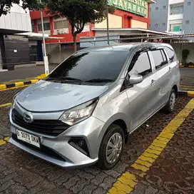 Daihatsu Sigra M 1.0 2023 Bensin mt cicilan 2,7 saja