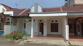 Rumah Siap Huni di Jatimakmur, Pondok Gede