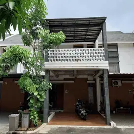 Rumah Dua Lantai Model Minimalis Di Lippo Cikarang